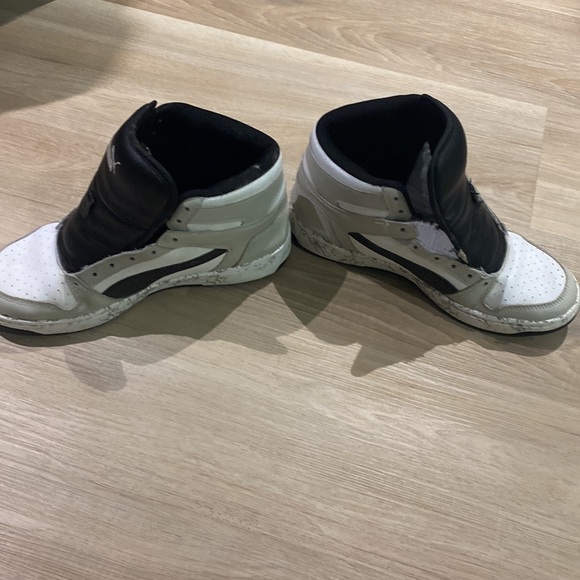 Puma high top shoes - Picture 3 of 4